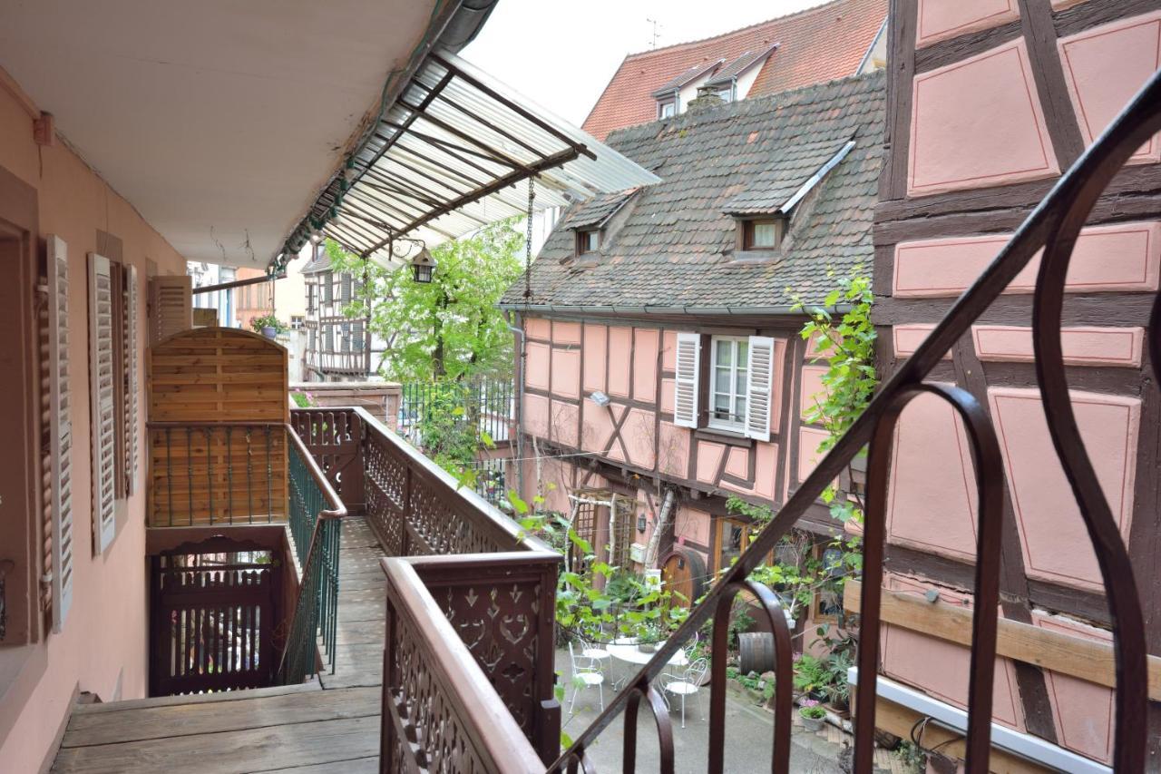 Chez Cecile Bed And Breakfast Chez Le Vigneron Colmar Esterno foto