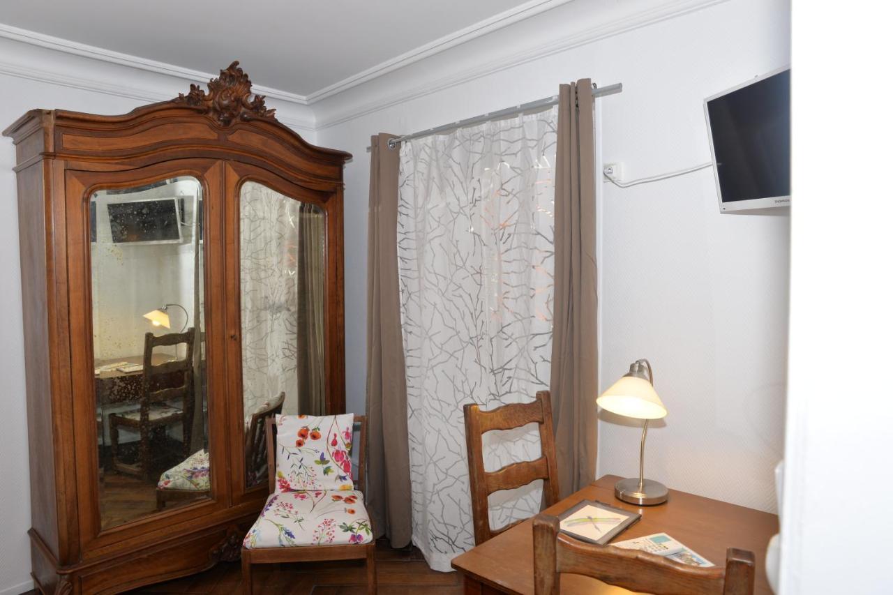 Chez Cecile Bed And Breakfast Chez Le Vigneron Colmar Esterno foto
